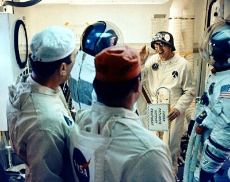 two-astronauts-laugh-with-pad-leader-gunther-wendt-at-v0-kytatm43kuxb1_proc.jpg