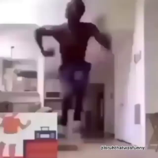 Video memes MNLl5ELA8 by racnoon_memes - 2 comments-MNLl5ELA8s=cl.mp4