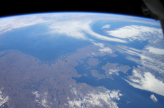 ISS006-E-33901_lrg.jpg