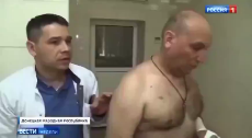 Crazy Story - DPR Soldier Meets Ukrop Who Tortured Him In Captivity.mp4