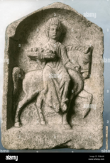 sculpture-of-celtic-goddess-epona-FD84AM.jpg