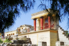 Knossos_Minos's_Palace.jpg