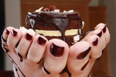 foot cake.jpg