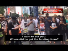 BASED dude at Christchurch anti-violence rally Mossad is beh-1.mp4