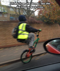 funny-riding-bicycle-street-no-wheel1.jpg