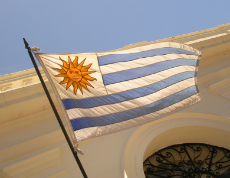 Bandera_Uruguay_Colonia_del_Sacramento.jpg