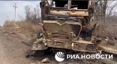 Wagners Inspect American MaxxPro MRAP They Destroyed With ATGM.mp4