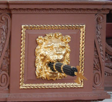 Fasces_in_the_Sheldonian_Theatre.jpg