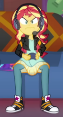 3210766__safe_screencap_sunset+shimmer_equestria+girls_g4_game+stream_spoiler-colon-eqg+series+28season+229_calarts_converse_cropped_gamer+sunset_headphones_sho.png