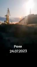 Geran Drone Hitting Ukraines Reni Port Near Romania Yesterday.mp4