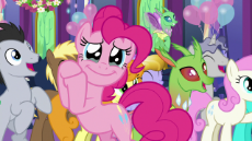 Pinkie_Pie_crying_tears_of_joy_S7E1.png